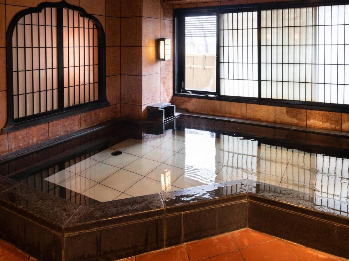 Hotel Castle Inn Сузука Екстериор снимка
